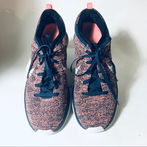 Nike Flyknit Lunar1+ Squadron Blue Atomic Pink Womens USA Size 7.5 UK 5 EUR 38.5 - Picture 10 of 11